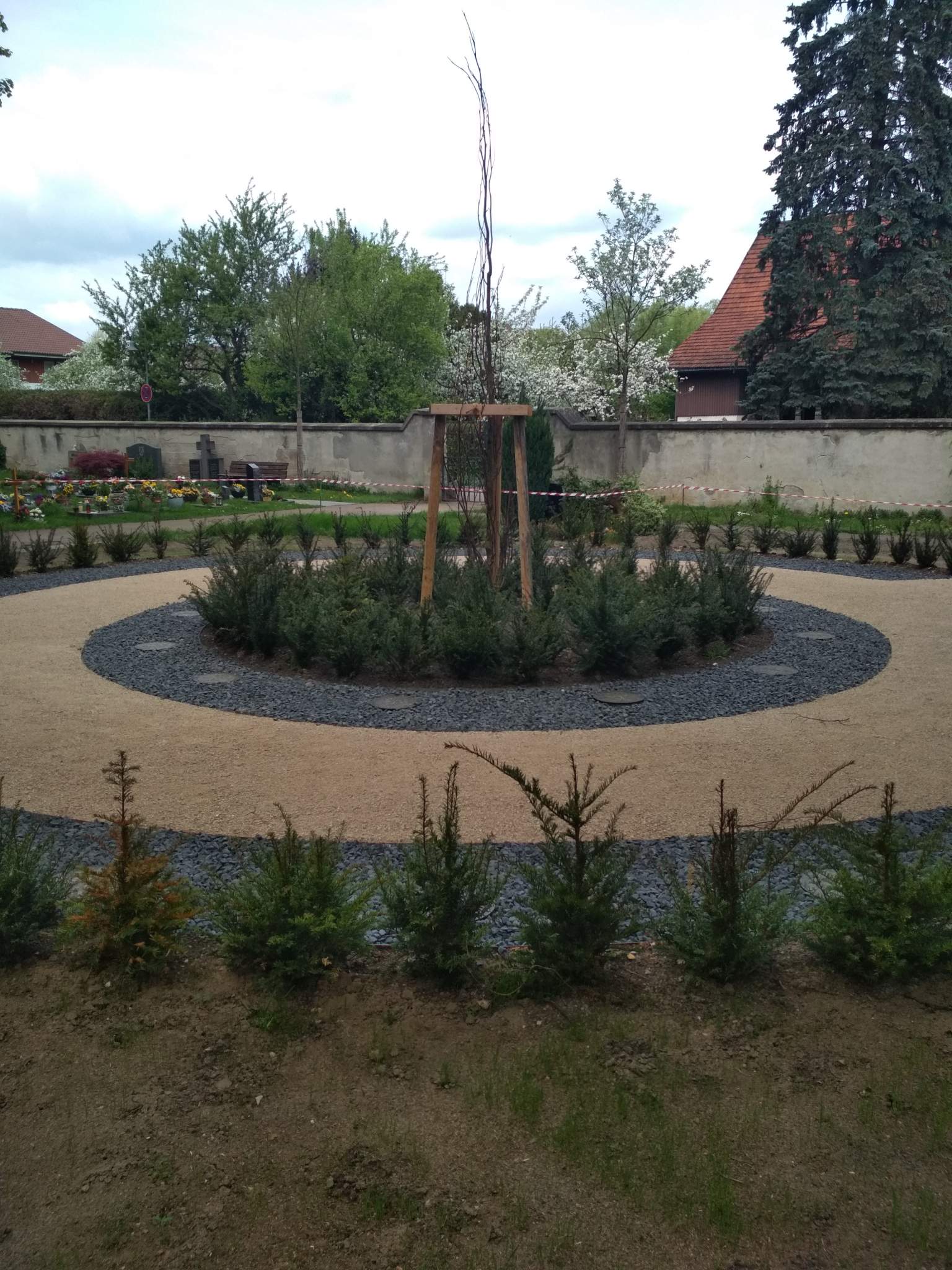 Baumbestattung in Uhingen - wohnortnahe Alternative zum Friedwald